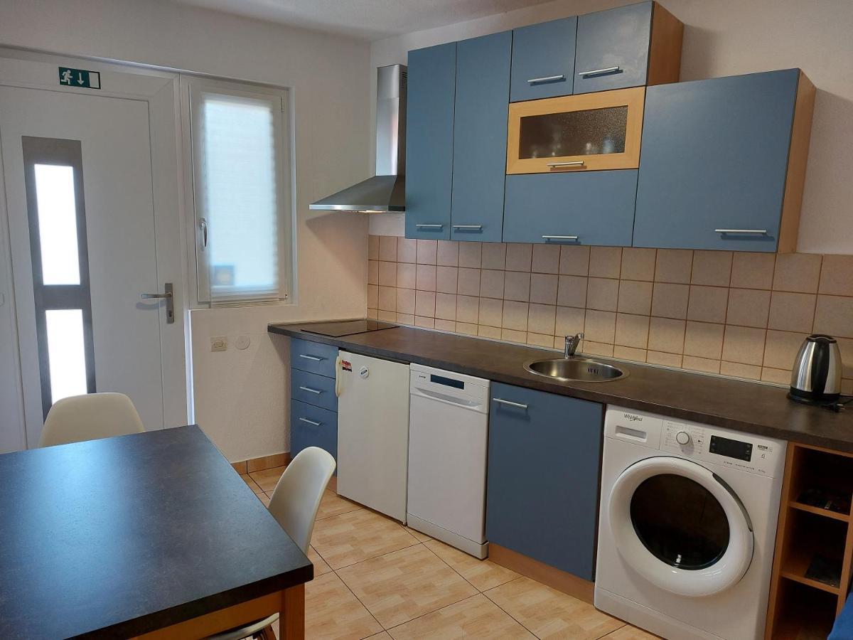 Apartment Карловац Екстериор снимка