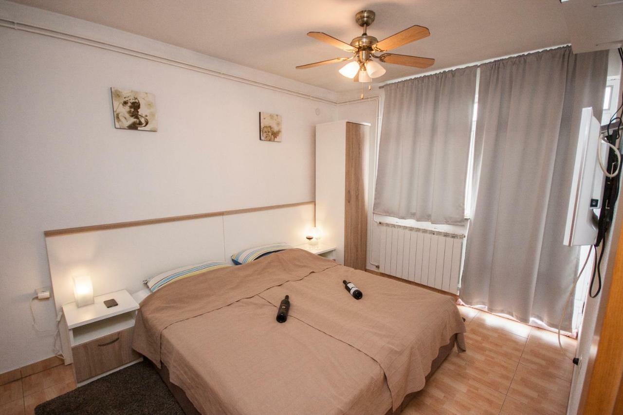 Apartment Карловац Екстериор снимка