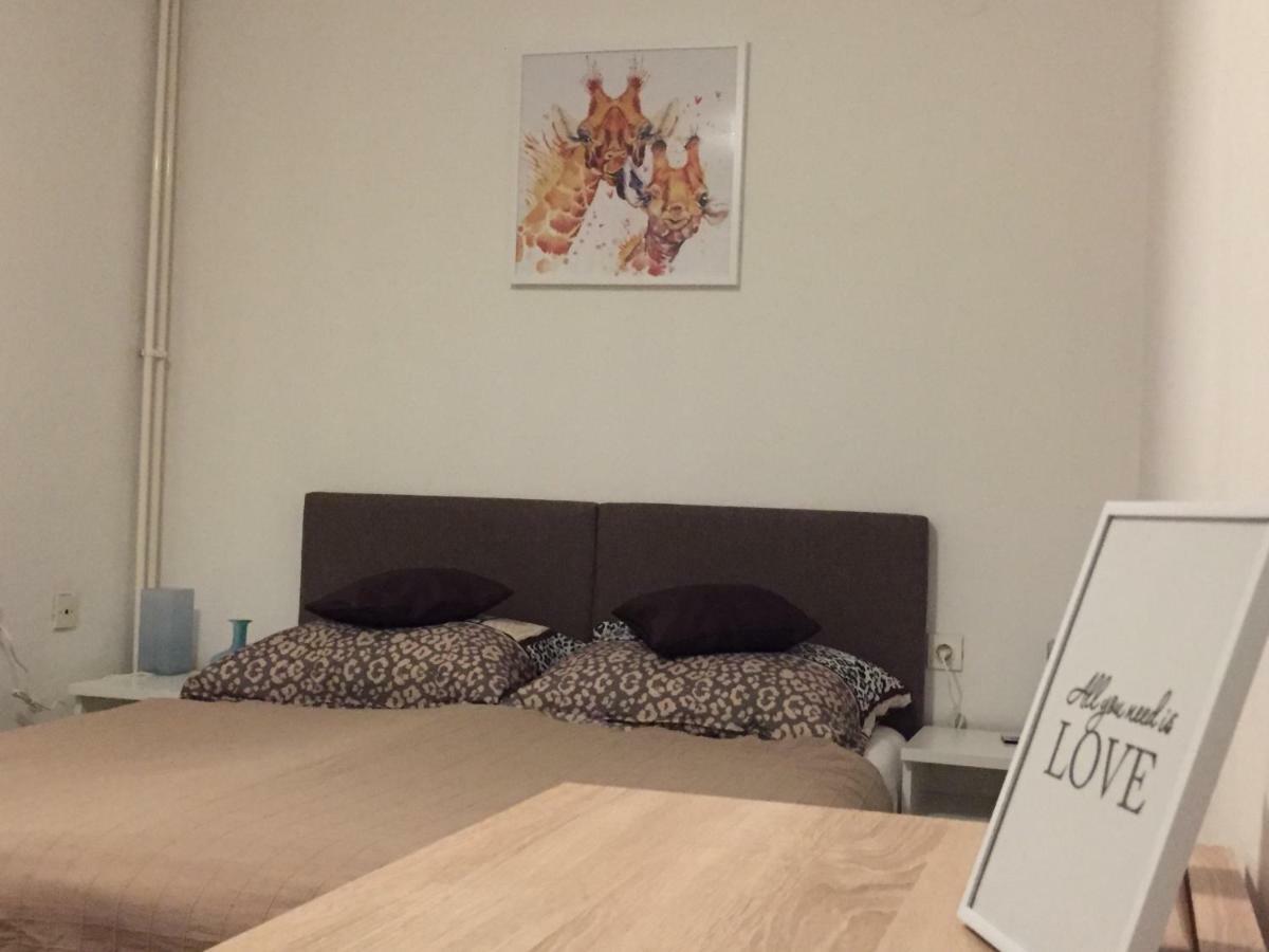 Apartment Карловац Екстериор снимка